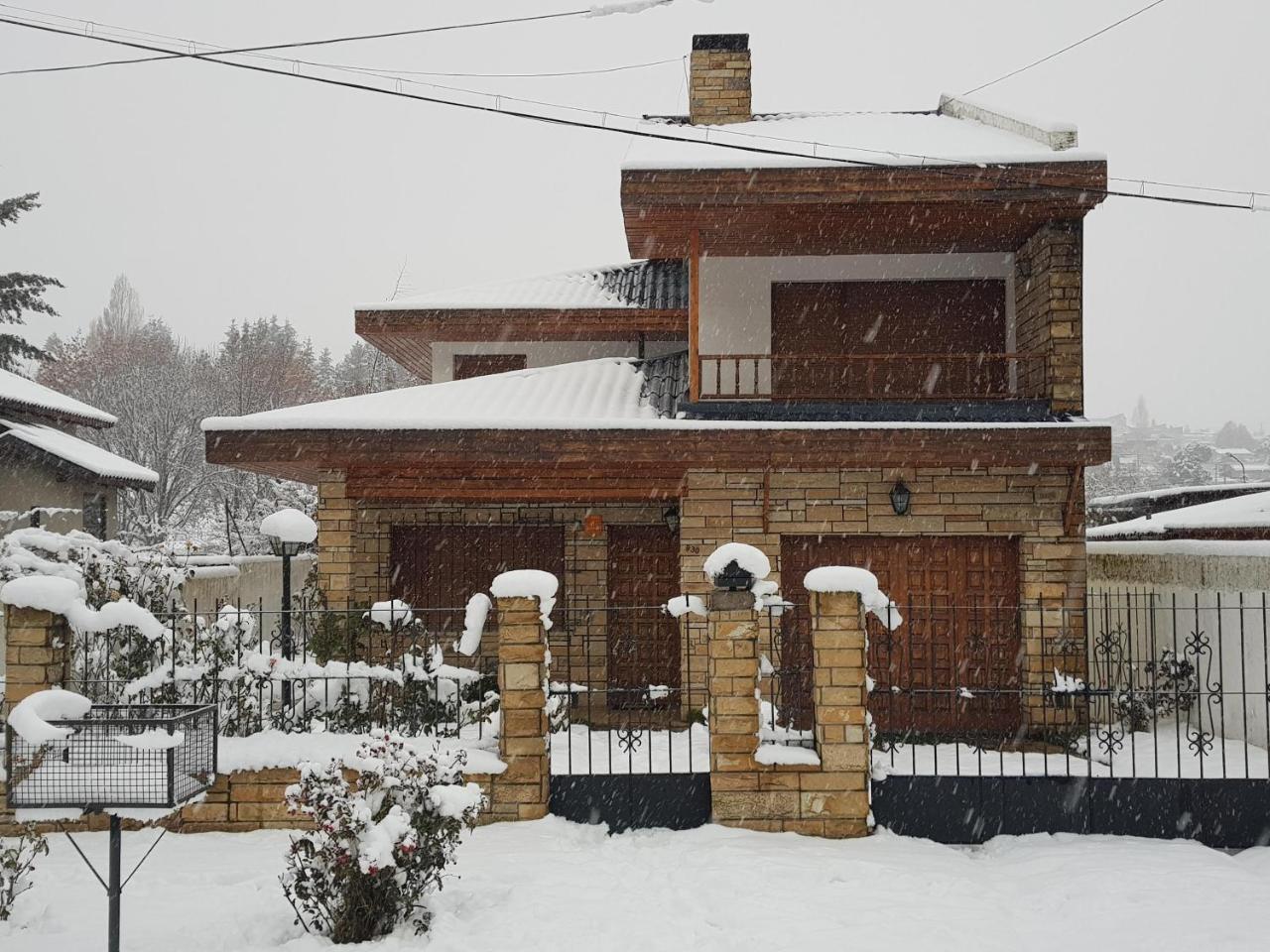 سان كارلوس دي باريلوتشي Citizen Kane Lodge - Hospedaje Gourmet المظهر الخارجي الصورة